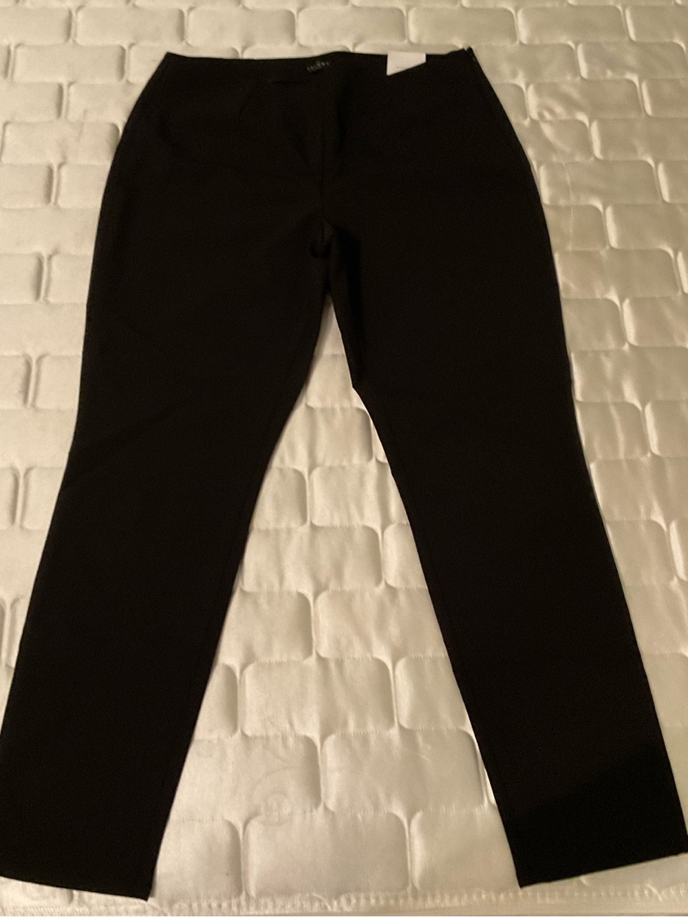 White House Black Market The Skinny Ankle Woman’s Dress Pants size 14L NWT